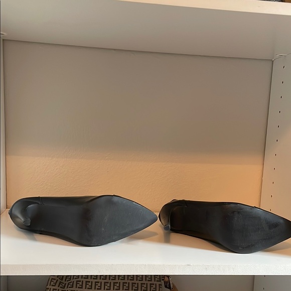 Elegant Black Lace-Up Ankle Boots - Picture 3 of 4